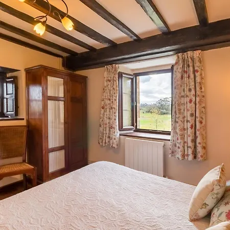 La Casona * Сан-Висенте-де-ла-Баркера